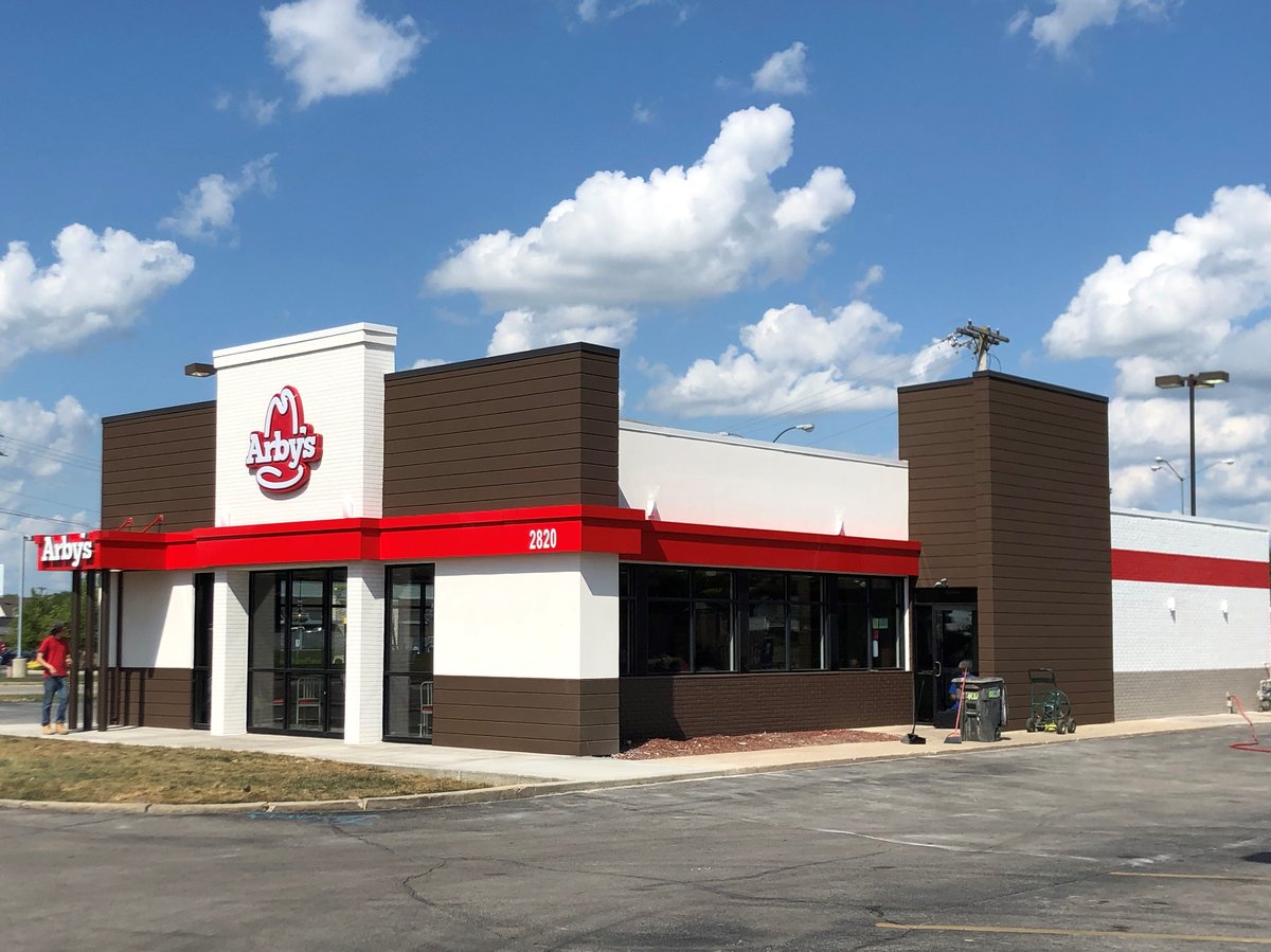 Arby's Anderson, IN Flat Roof Repair & Metal Coping Installation